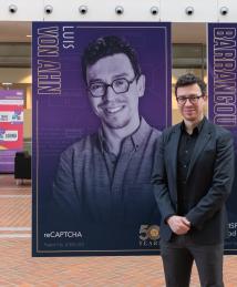 Luis von Ahn at the National Inventors Hall of Fame Illumination Ceremony