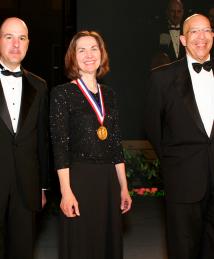 Esther Sans Takeuchi at National Inventors Hall of Fame Induction Ceremony